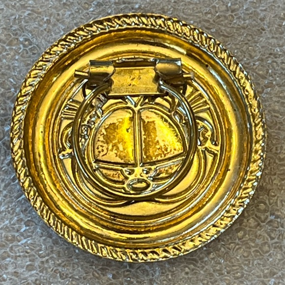 Vintage Garfield Enamel Scarf Clip Pin with Gold Trim likely 1994 Korea - Picture 12 of 15